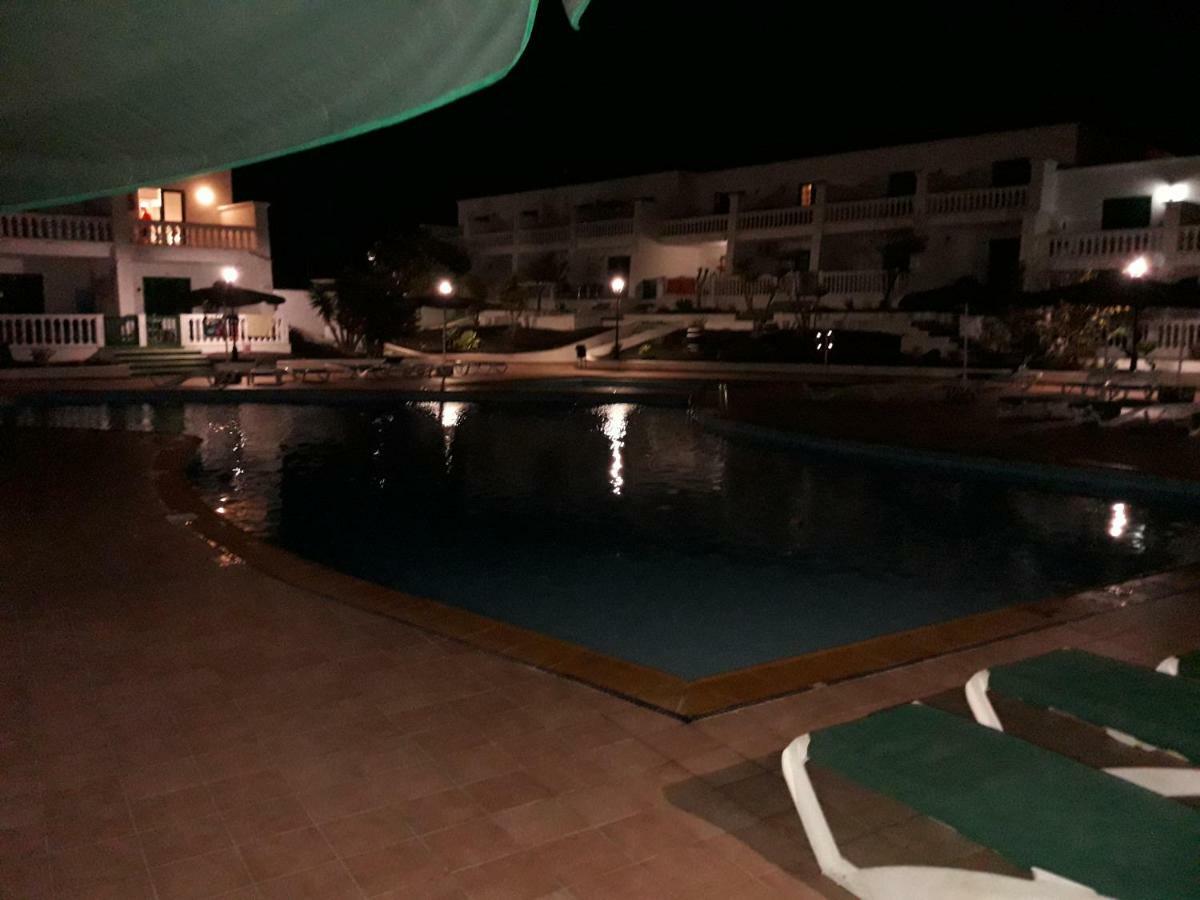 Apartamentos Carlota Puerto del Carmen  Luaran gambar